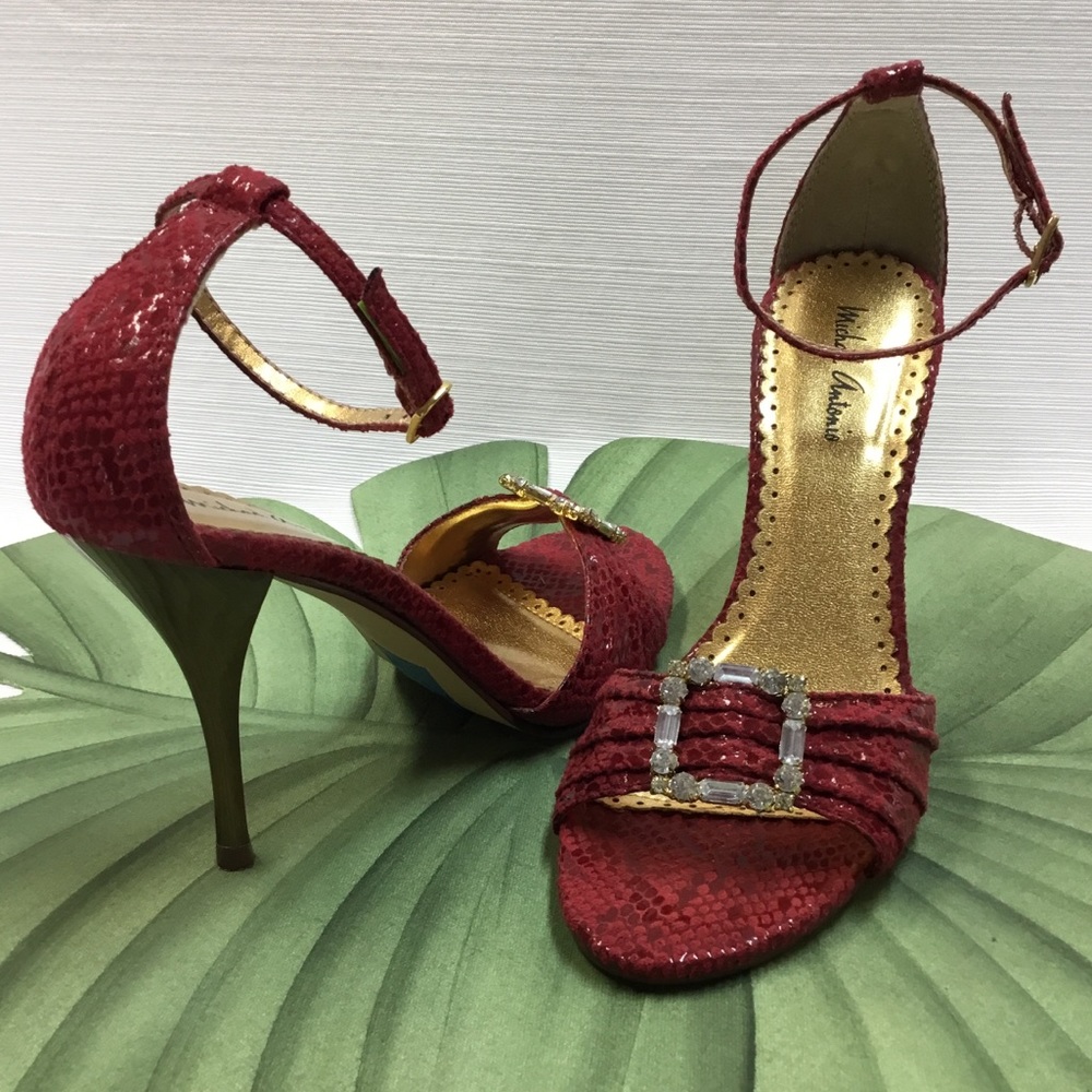 Striking Red Michael Antonio Heels - Picture 4 of 8